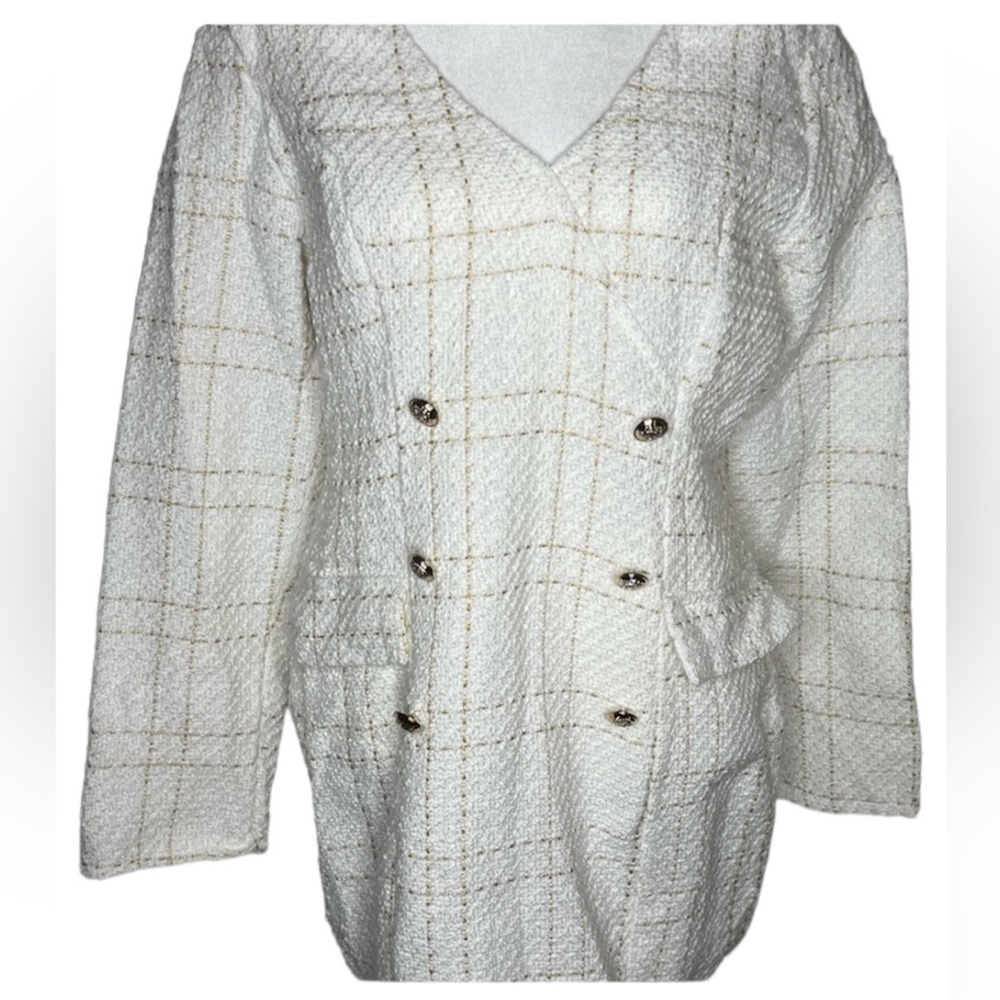 SHEIN White Long Sleeve Sweater